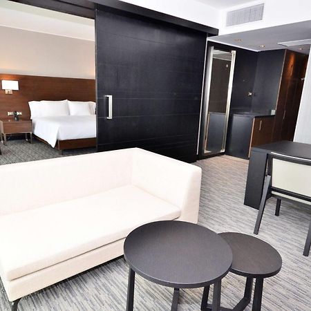 Hilton Garden Inn Ікіке Екстер'єр фото