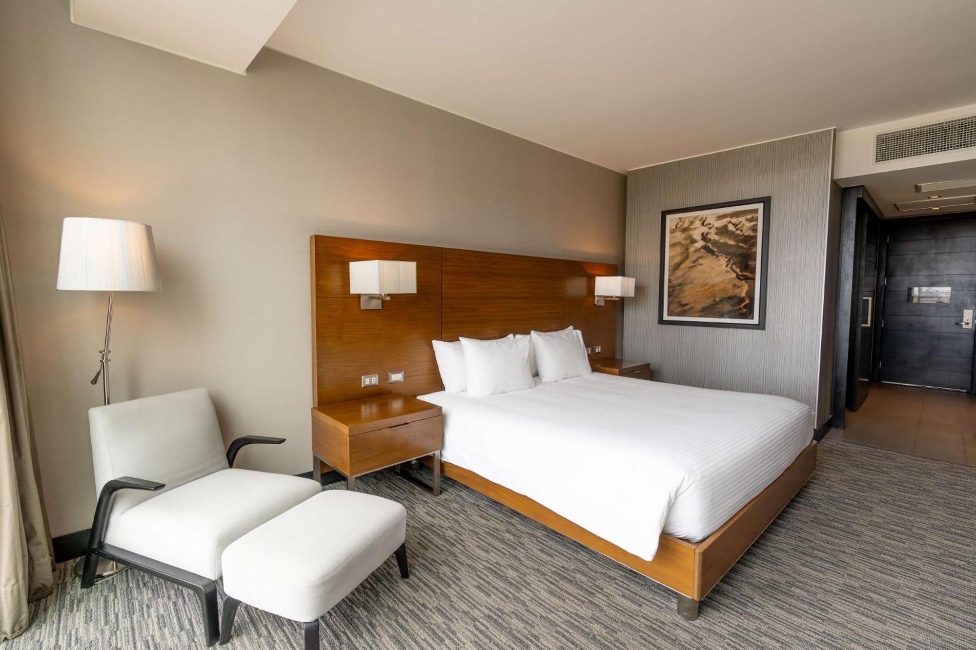 Hilton Garden Inn Ікіке Екстер'єр фото