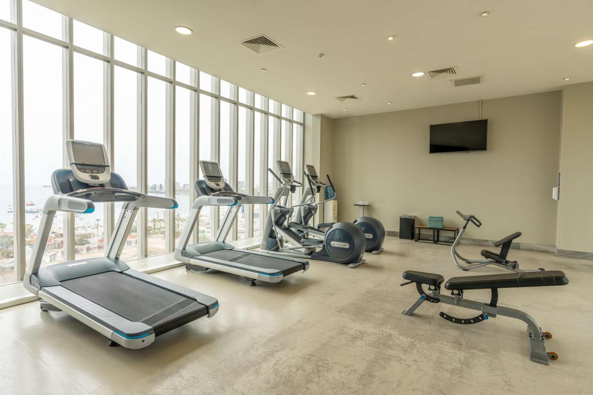Hilton Garden Inn Ікіке Екстер'єр фото